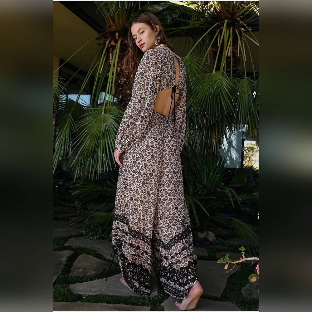 Free People NWT Size Medium Forever Timeless Soulmate Jumpsuit NWOT  $180 - Picture 2 of 8